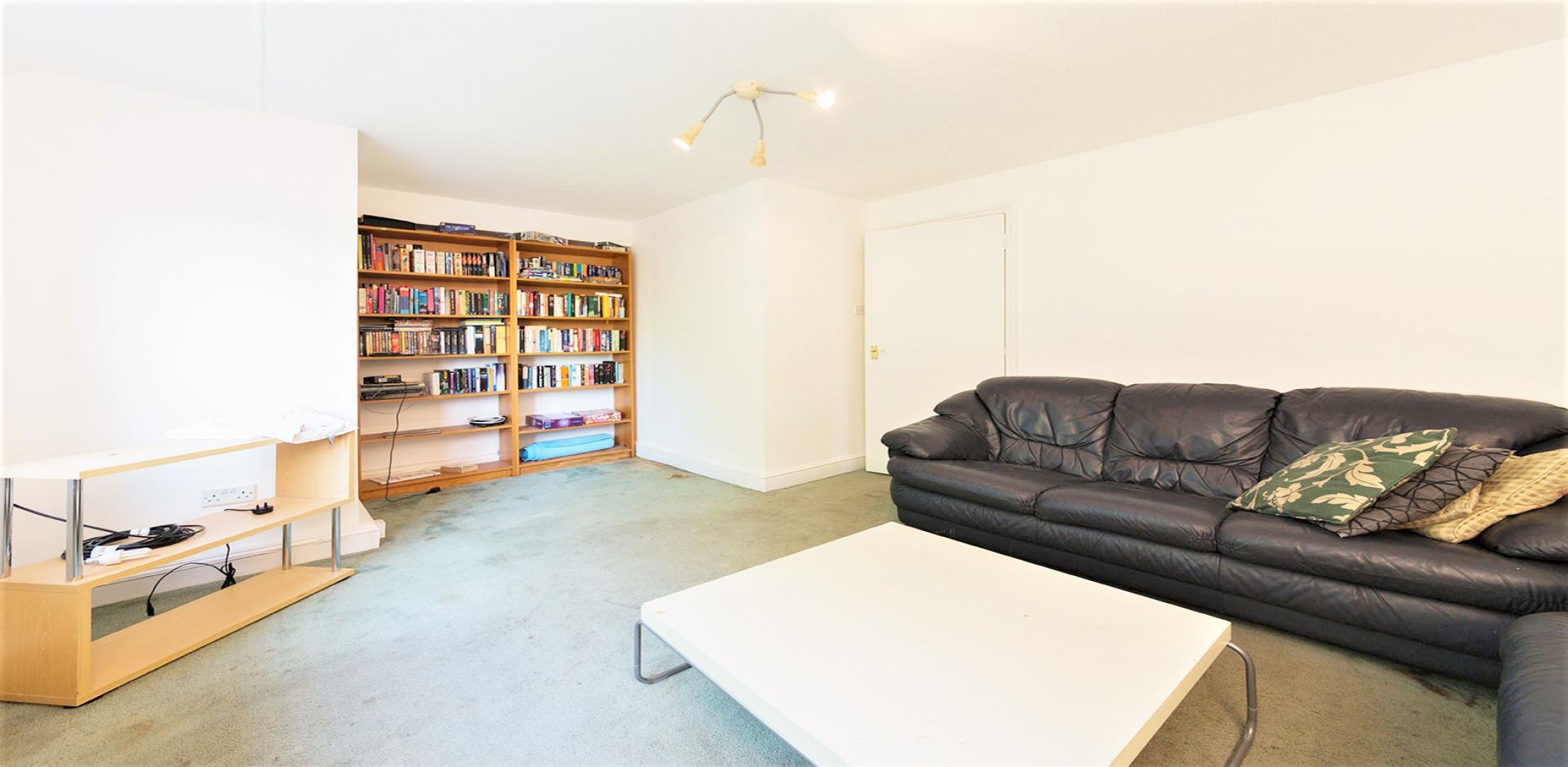 			PRIVATE GARDEN, 4 Bedroom, 1 bath, 1 reception House			 Crown Close , WEST HAMPSTEAD